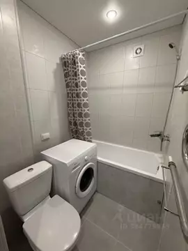 1-к кв. Башкортостан, Уфа просп. Октября, 142/4 (36.0 м)