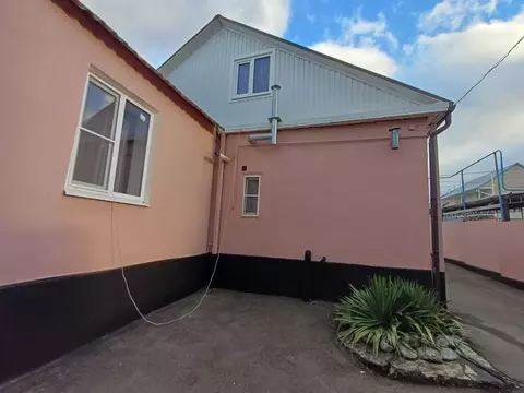 Дом в Ставропольский край, Михайловск Шпаковский район, ул. Гагарина, ...