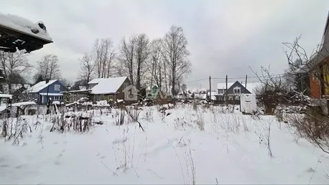 Участок в Ленинградская область, Выборгский район, Рощино пгт ул. ...