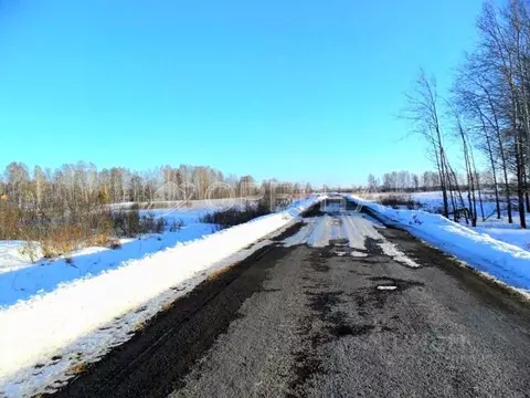 Участок в Тюменская область, Тюменский муниципальный округ, д. ...