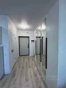 Студия Свердловская область, Екатеринбург ул. Монтерская, 8/2 (28.0 м)