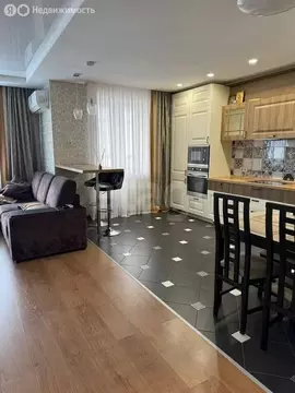 2-комнатная квартира: Самара, бульвар Засамарская Слобода, 8 (70 м)