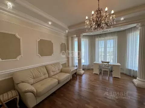 3-к кв. Астраханская область, Астрахань ул. Латышева, 7В (100.6 м)