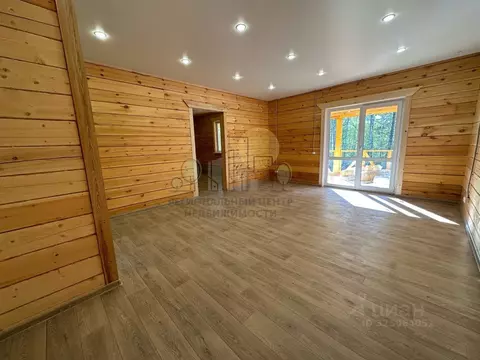 Дом в Иркутская область, Иркутский муниципальный округ, д. Карлук ул. ...