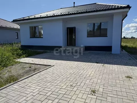 Дом в Псковская область, Псковский район, Писковичская волость, д. ...