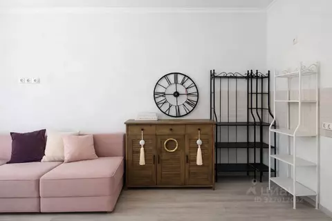 Студия Московская область, Мытищи бул. Тенистый, 9 (24.0 м)