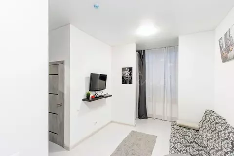 1-к кв. Тюменская область, Тюмень ул. Первооткрывателей, 14 (35.8 м)