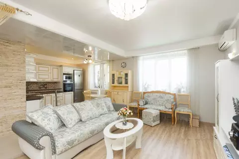 3-к кв. Оренбургская область, Оренбург Комсомольская ул., 199/1 (80.1 ...