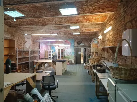 Помещение свободного назначения в Омская область, Омск ул. Ленина, 20 ...