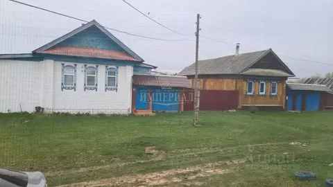 Дом в Марий Эл, Медведевский район, Люльпанское с/пос, д. Люльпаны ул. ...