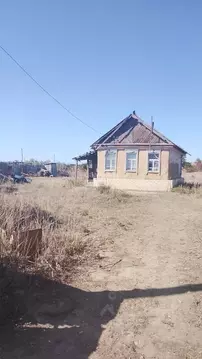 Дом в Волгоградская область, Суровикинский район, Лысовское с/пос, ...