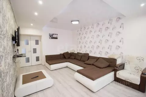 3-к кв. Калужская область, Калуга Московская ул., 339 (87.0 м)