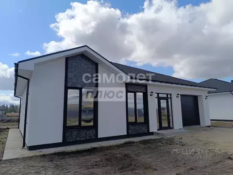 Дом в Тюменская область, Тюменский район, с. Успенка ул. Коммунаров ...