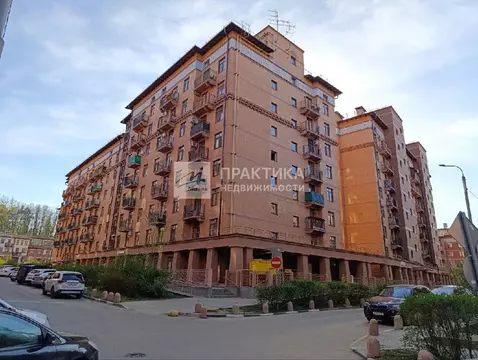 Продается 2-комнатная квартира