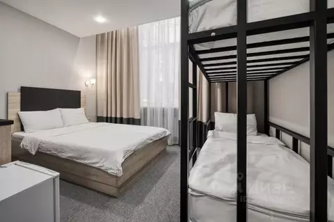 Комната Свердловская область, Екатеринбург ул. Бакинских Комиссаров, ...