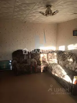 2-к кв. Волгоградская область, Волгоград ул. Кирова, 128 (51.5 м)