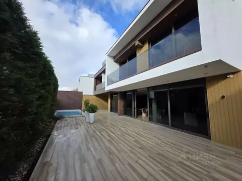 Дом в Краснодарский край, Сочи ул. Ворошиловградская (300 м)