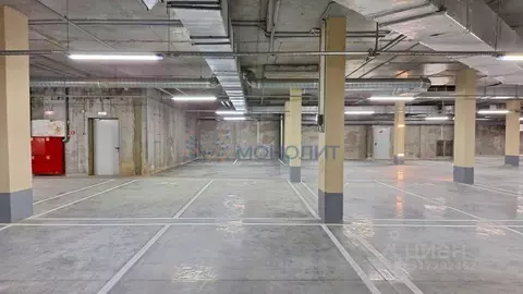 Гараж в Нижегородская область, Нижний Новгород Деловая ул. (15 м)