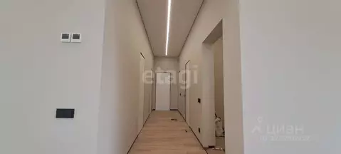 Дом в Свердловская область, Белоярский муниципальный округ, пос. ...