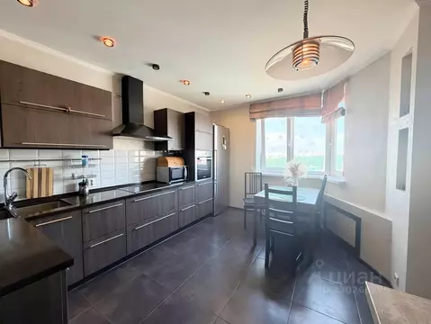 3-к кв. Московская область, Красногорск бул. Ильинский, 2А (88.0 м)