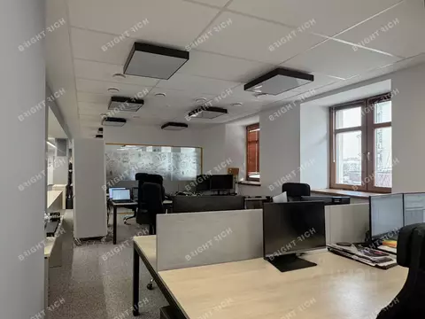 Офис в Москва ул. Большая Полянка, 2С2 (290 м)