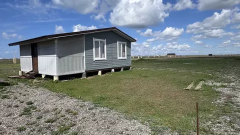Дом в Крым, Сакский район, с. Молочное ул. Конрадская, 62 (36 м)