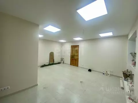 Помещение свободного назначения в Крым, Симферополь ул. Киевская (62 ...