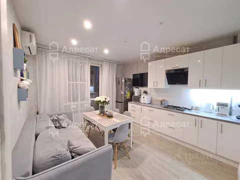 2-к кв. Волгоградская область, Волгоград ул. Степанищева, 16 (56.9 м)