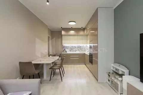 2-к кв. Тюменская область, Тюмень ул. Бакинских Комиссаров, 1 (59.5 м)