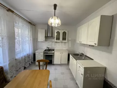 4-к кв. Саратовская область, Саратов Ульяновская ул., 27/35 (91.0 м)