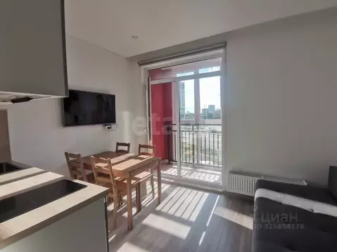 Студия Тюменская область, Тюмень ул. Краснооктябрьская, 16 (18.7 м)