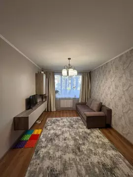 3-к кв. Санкт-Петербург Серебристый бул., 12К1 (65.3 м)