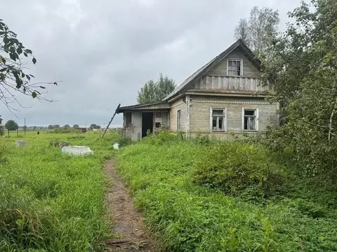 Дом в Ленинградская область, Волосовский район, Клопицкое с/пос, д. ...