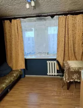 Комната Тюменская область, Тюмень Олимпийская ул., 27 (13.0 м)