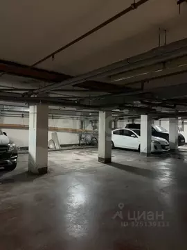 Гараж в Тюменская область, Тюмень Фабричная ул., 7/1 (17 м)