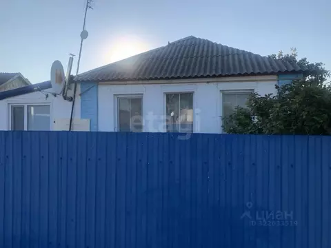 Дом в Белгородская область, Вейделевский район, Закутчанское с/пос, ...