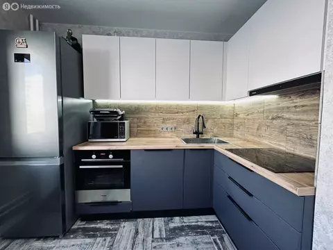 1-комнатная квартира: Челябинск, улица Александра Шмакова, 17А (39 м)