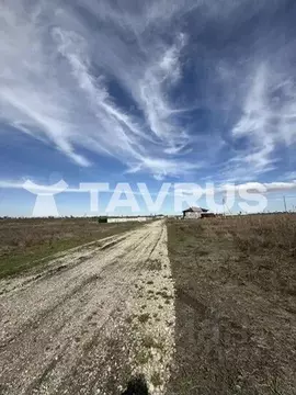 Участок в Крым, Симферопольский район, с. Мирное  (6.0 сот.)