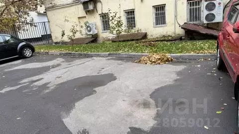 Гараж в Москва Театральная пл., 2 (12 м)