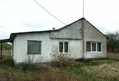 Дом в Калининградская область, Правдинский муниципальный округ, пос. ...