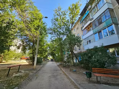 3-к кв. Волгоградская область, Волгоград Жилгородок мкр, ул. Гейне, 13 ...