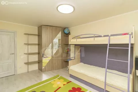 2-комнатная квартира: Тюмень, улица Федюнинского, 56к1 (68 м)