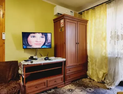 1-к кв. Крым, Симферополь ул. Севастопольская, 27 (35.0 м)