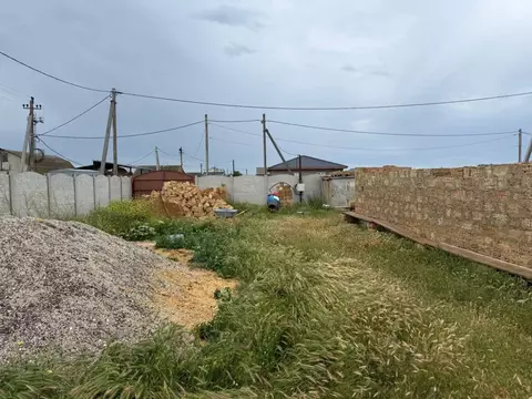Участок в Крым, Сакский район, с. Молочное  (6.0 сот.)
