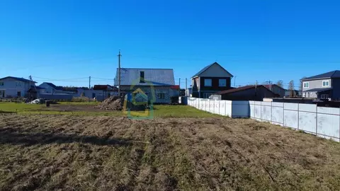 Участок в Ленинградская область, Гатчинский муниципальный округ, д. ...