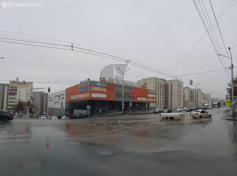 Торговая площадь (78 м)