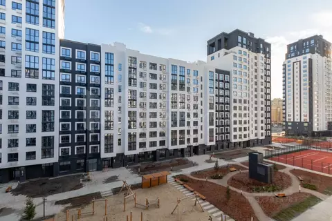 2-к кв. Тюменская область, Тюмень ул. Разведчика Кузнецова, 16 (64.7 ...