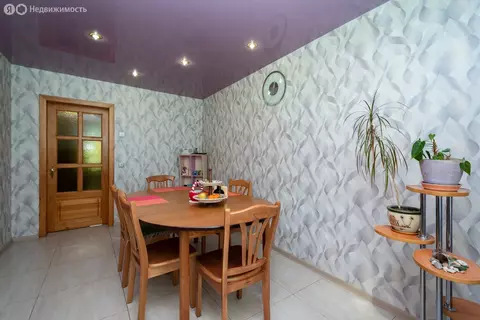 4-комнатная квартира: Иркутск, Байкальская улица, 267А (142 м)