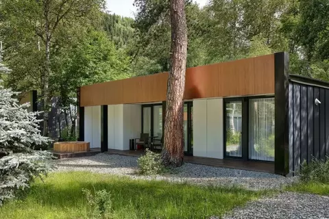 Дом в Карачаево-Черкесия, Зеленчукский район, с. Архыз ул. Набережная ...