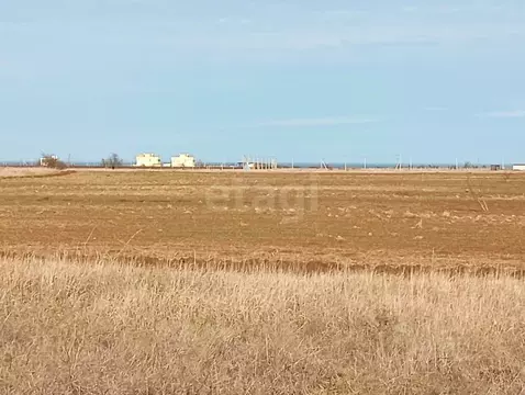 Участок в Крым, Ленинский район, Семисотское с/пос, с. Каменское ул. ...